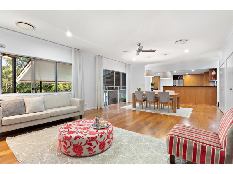 13 Thiesfield Street, Fig Tree Pocket QLD 4069