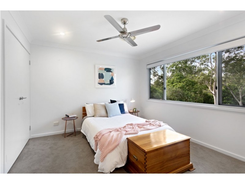 13 Thiesfield Street, Fig Tree Pocket QLD 4069