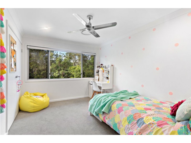13 Thiesfield Street, Fig Tree Pocket QLD 4069
