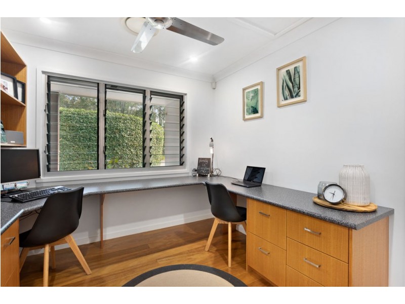 13 Thiesfield Street, Fig Tree Pocket QLD 4069
