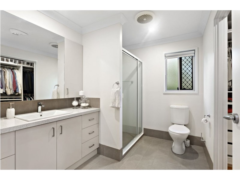 13 Thiesfield Street, Fig Tree Pocket QLD 4069