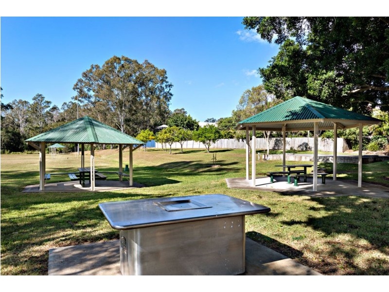 17 Yarawa Street, Kenmore QLD 4069