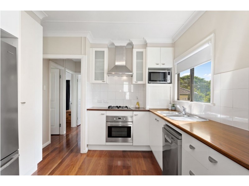 12 Kurts Street, Holland Park West QLD 4121