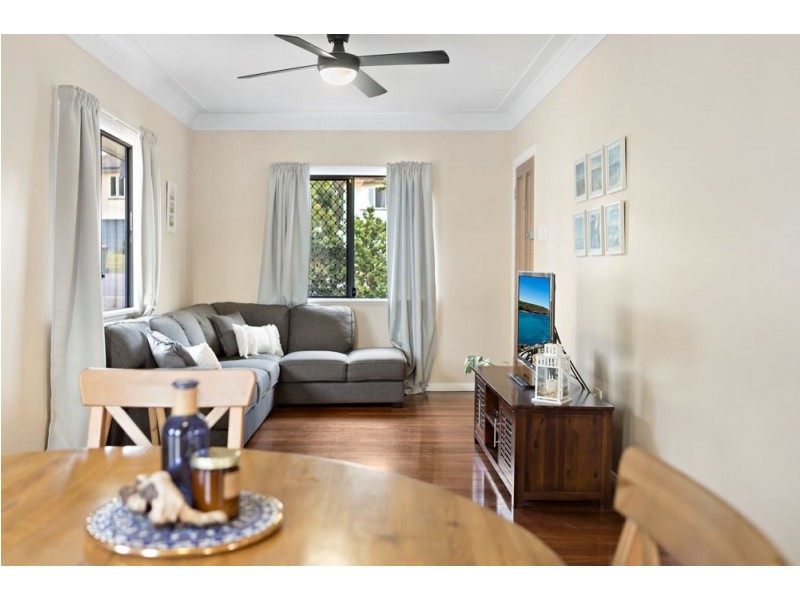 12 Kurts Street, Holland Park West QLD 4121