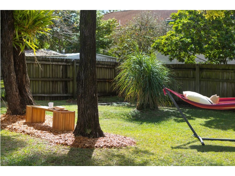 12 Kurts Street, Holland Park West QLD 4121