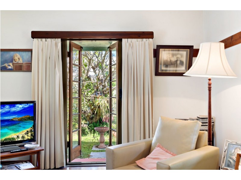 10 Mayne Street, Toowong QLD 4066