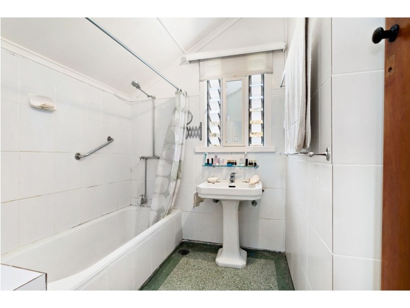 10 Mayne Street, Toowong QLD 4066