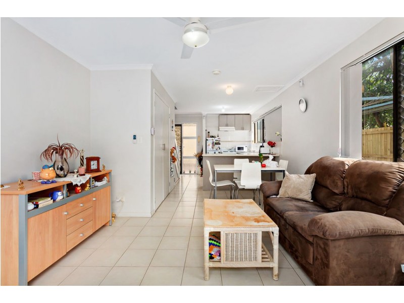 6/60 Railway Street, Booval QLD 4304