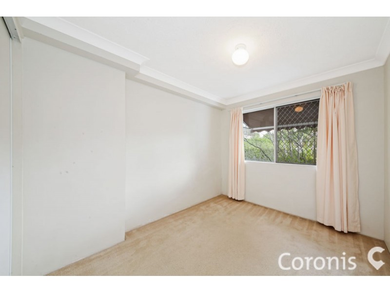 4/120 Indooroopilly Road, Taringa QLD 4068