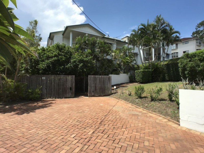 4/120 Indooroopilly Road, Taringa QLD 4068