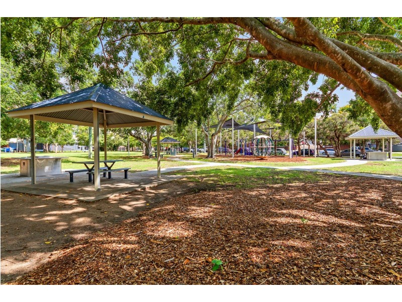 4/44 Underhill Avenue, Indooroopilly QLD 4068