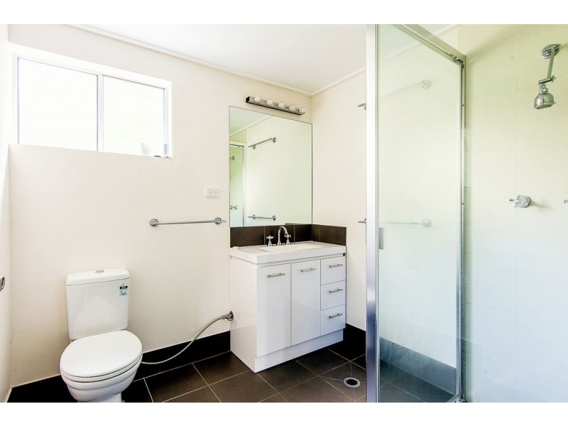 10 Madeira Street, The Gap QLD 4061