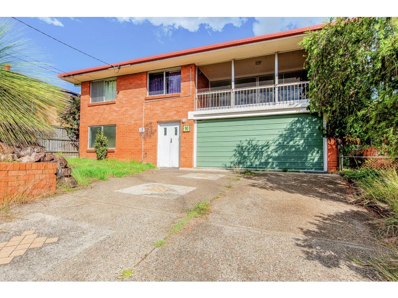 10 Madeira Street, The Gap QLD 4061