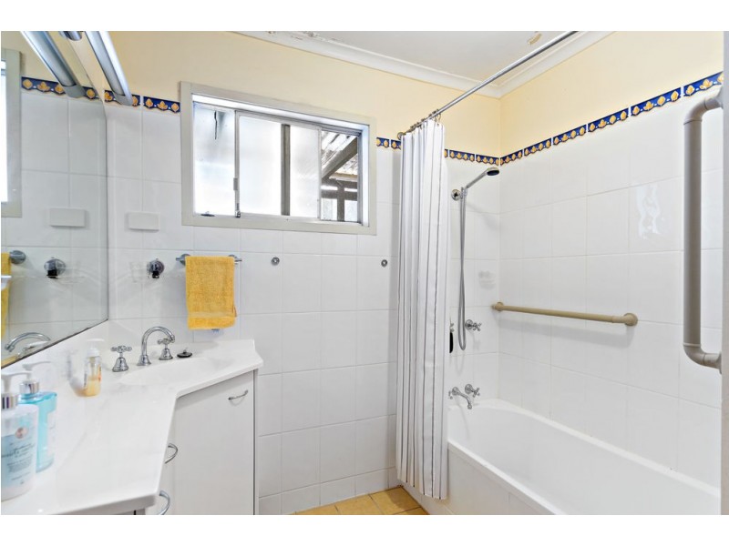 83 Cochrane Street, Camira QLD 4300
