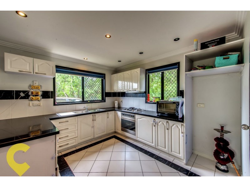 850 Oxley Road, Corinda QLD 4075