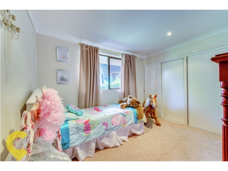 6 Desbet Street, The Gap QLD 4061