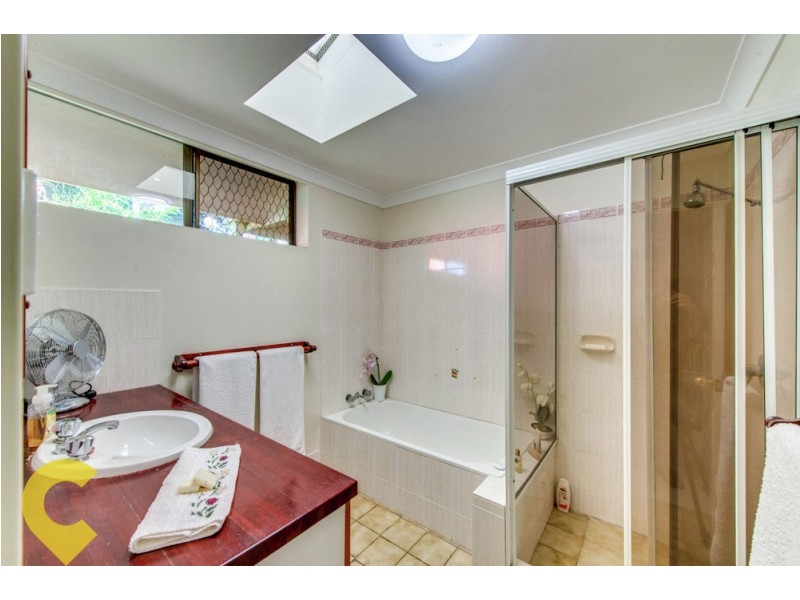 6 Desbet Street, The Gap QLD 4061