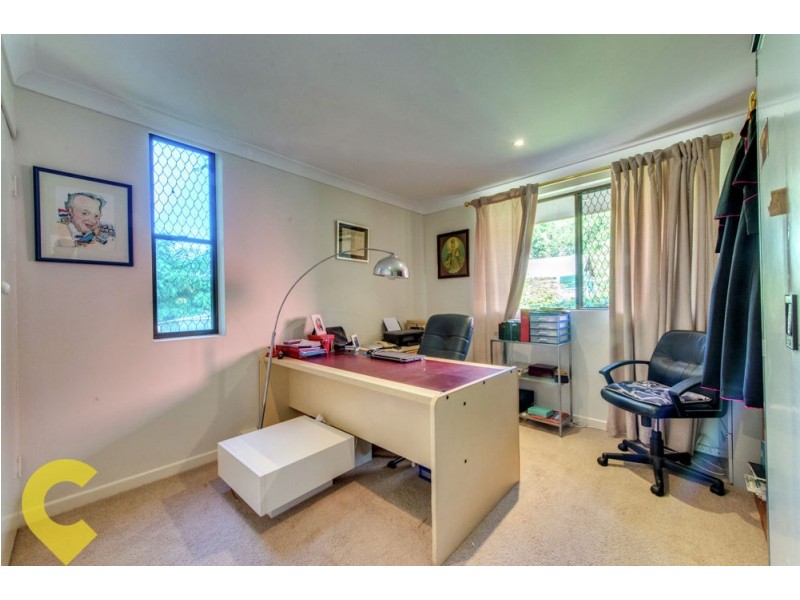 6 Desbet Street, The Gap QLD 4061