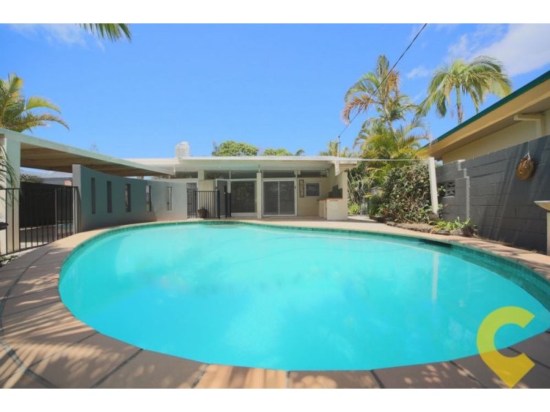 42 Brindisi Avenue, Isle Of Capri QLD 4217