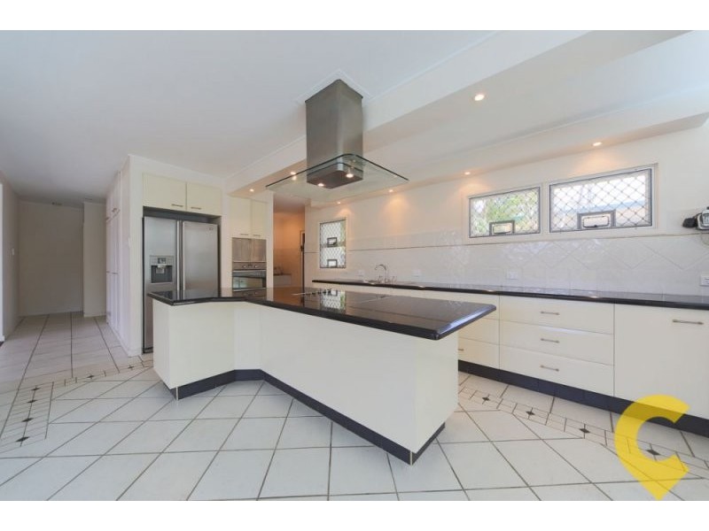 42 Brindisi Avenue, Isle Of Capri QLD 4217