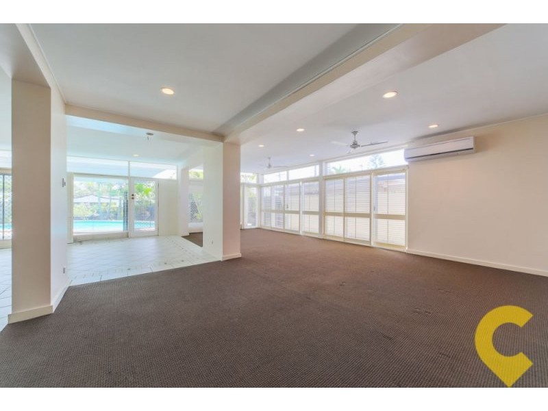 42 Brindisi Avenue, Isle Of Capri QLD 4217
