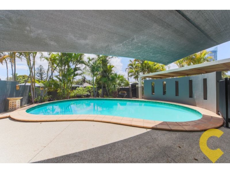 42 Brindisi Avenue, Isle Of Capri QLD 4217