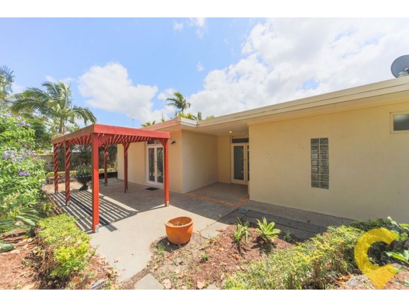 42 Brindisi Avenue, Isle Of Capri QLD 4217