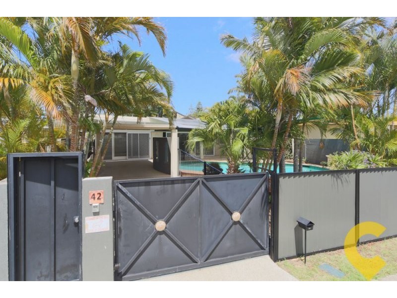 42 Brindisi Avenue, Isle Of Capri QLD 4217