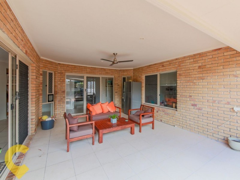 62 Woodlands Boulevard, Waterford QLD 4133