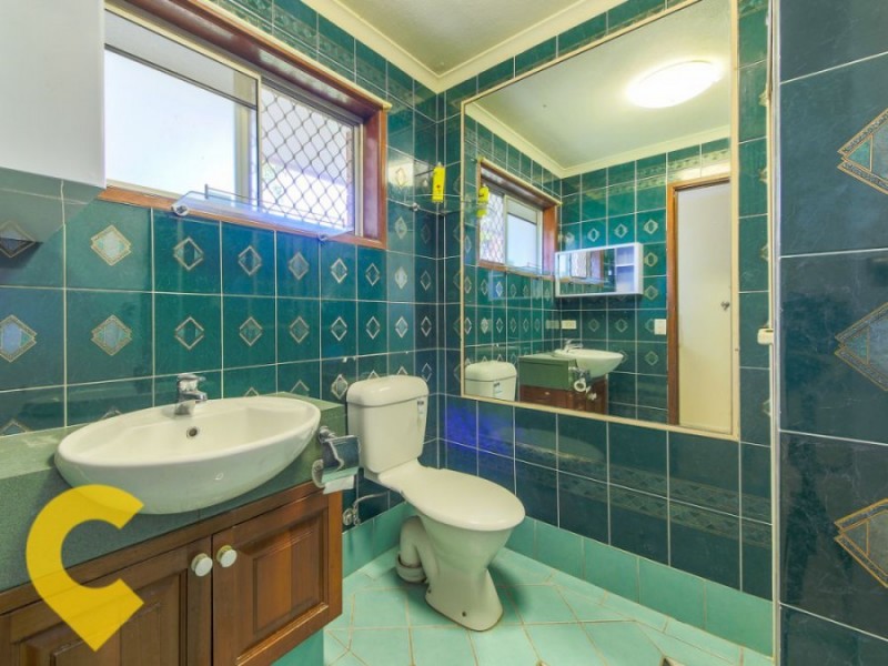 1/273 Wardoo Street, Southport QLD 4215