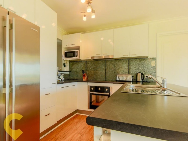 4 Remount Place, Carrara QLD 4211