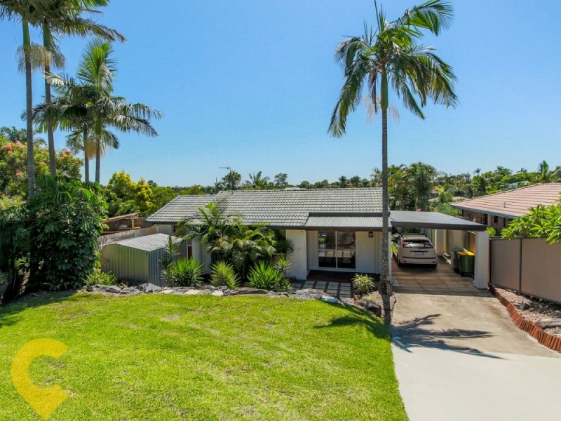 4 Remount Place, Carrara QLD 4211