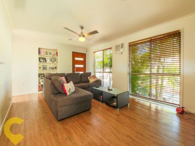 4 Remount Place, Carrara QLD 4211