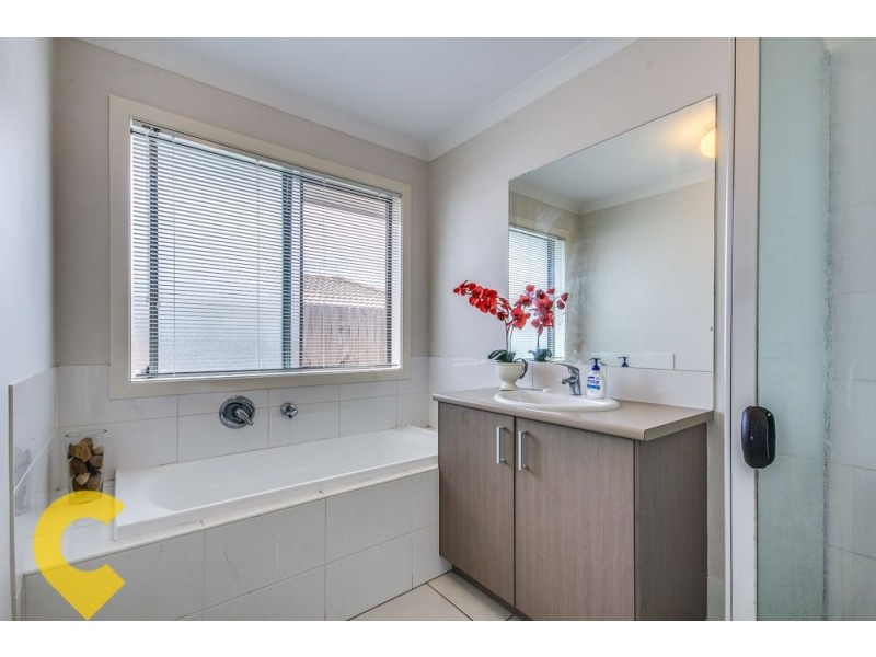 109 Grand Terrace, Waterford QLD 4133