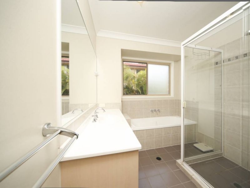 31 Bluetail Crescent, Upper Coomera QLD 4209