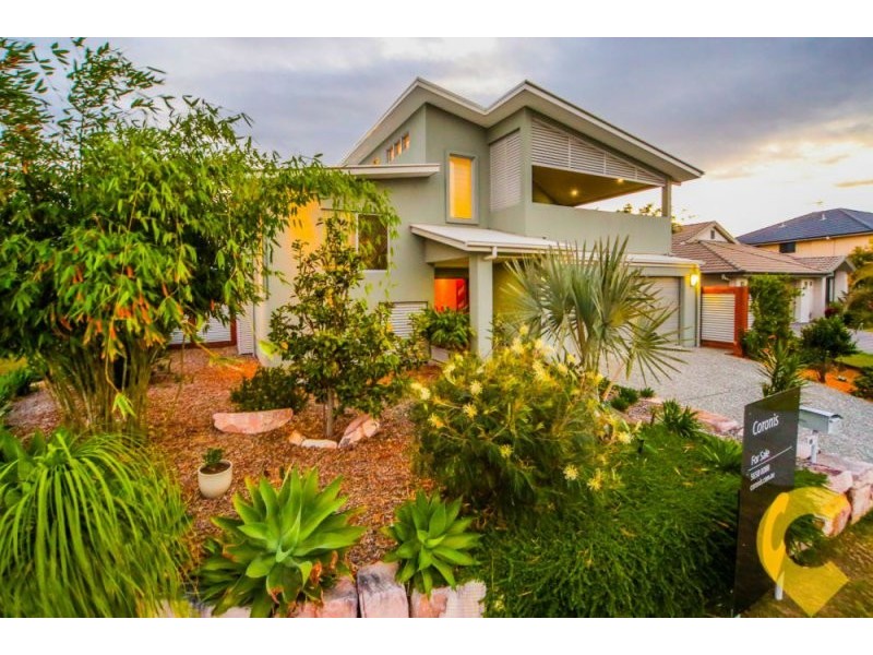 15 Villanova Avenue, Oxenford QLD 4210