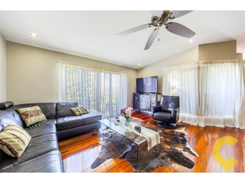 15 Villanova Avenue, Oxenford QLD 4210