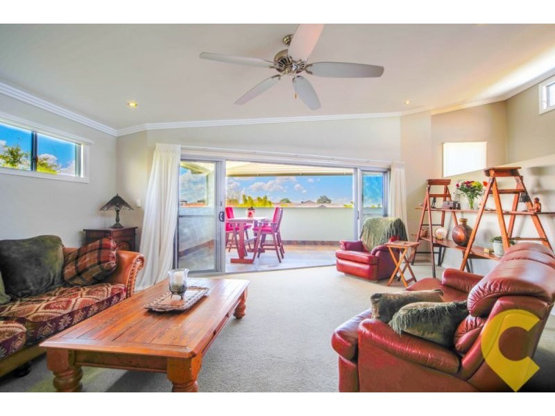 15 Villanova Avenue, Oxenford QLD 4210