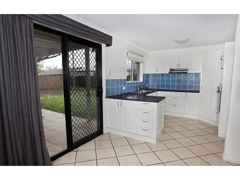 6 Baringa Street, Warana QLD 4575