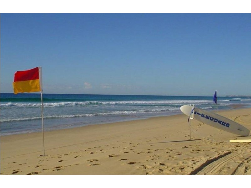 6 Baringa Street, Warana QLD 4575