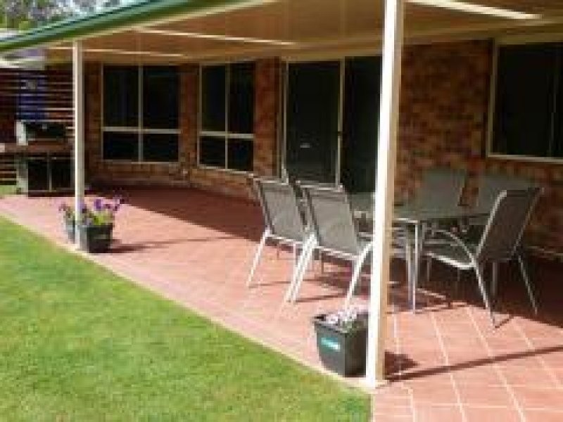 2 Paperbark Court, Mountain Creek QLD 4557