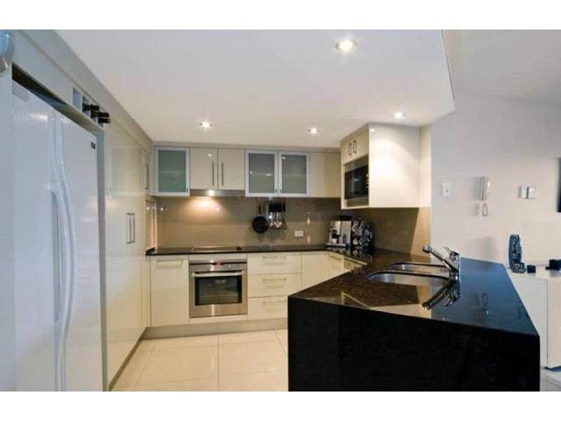 Unit 11 ‘Central Park – Maroochydore’ 39 Kingsford Smith Parade, Maroochydore QLD 4558