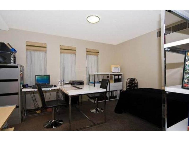 Unit 11 ‘Central Park – Maroochydore’ 39 Kingsford Smith Parade, Maroochydore QLD 4558