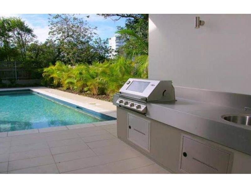 Unit 11 ‘Central Park – Maroochydore’ 39 Kingsford Smith Parade, Maroochydore QLD 4558