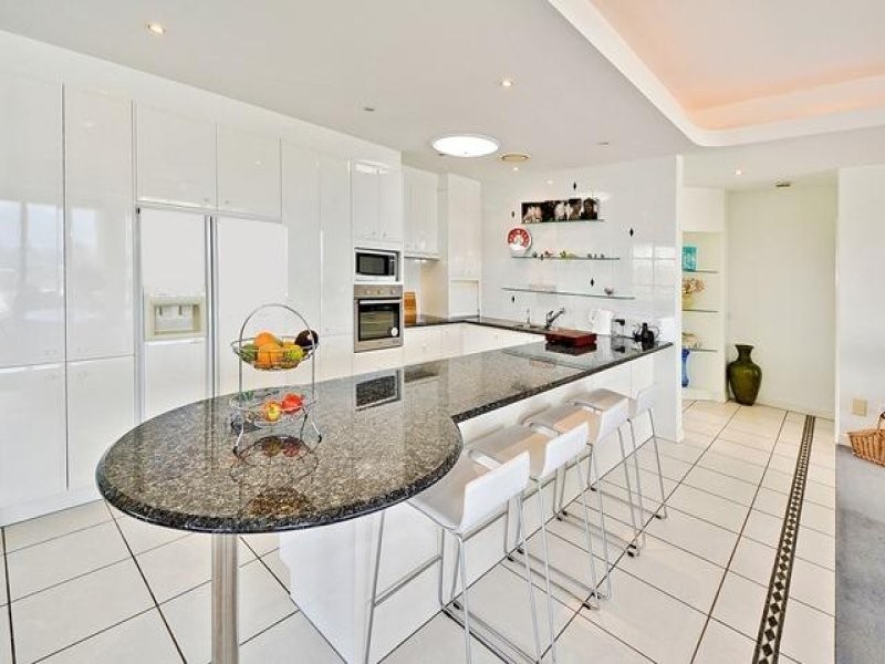 61/140-144 Alexandra Parade, Alexandra Headland QLD 4572