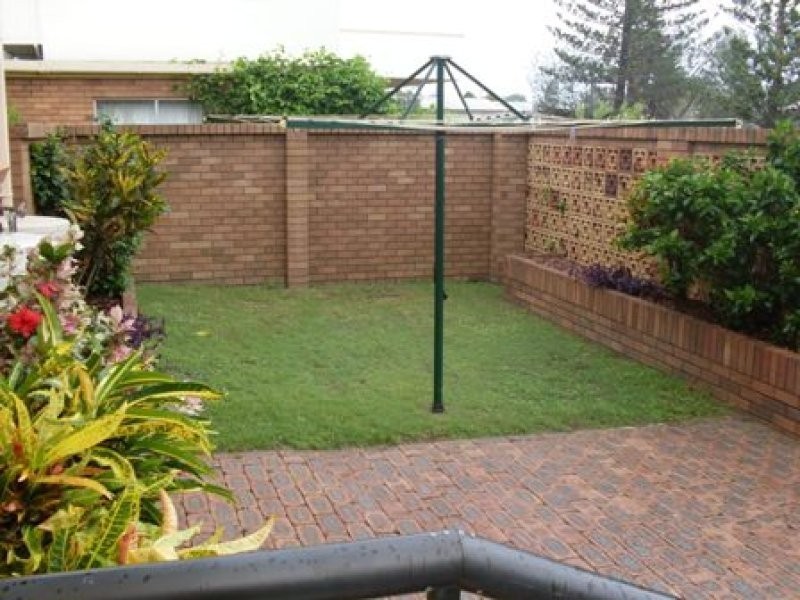 12 Akounah Crescent, Buddina QLD 4575