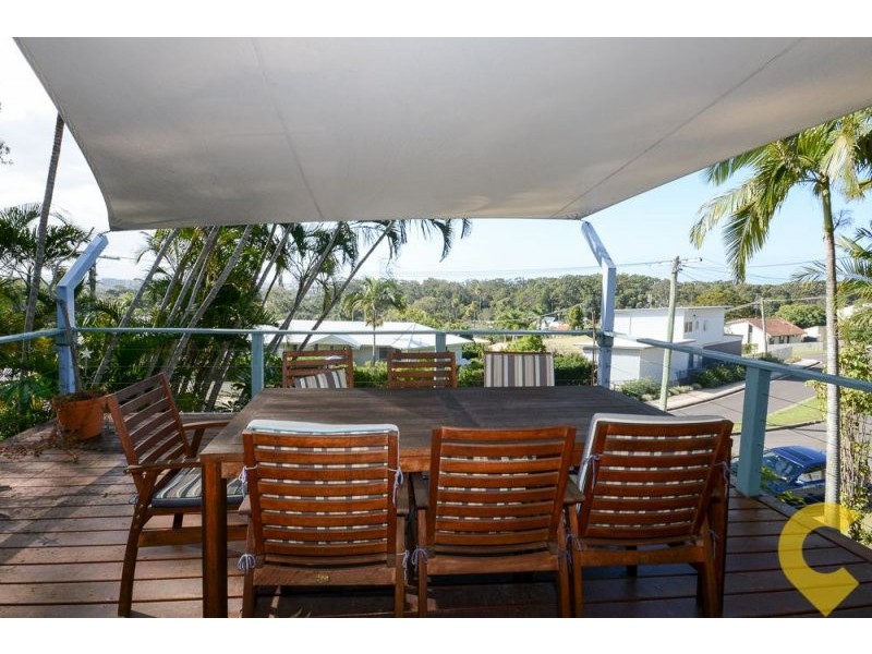 35 Yakola Parade, Alexandra Headland QLD 4572