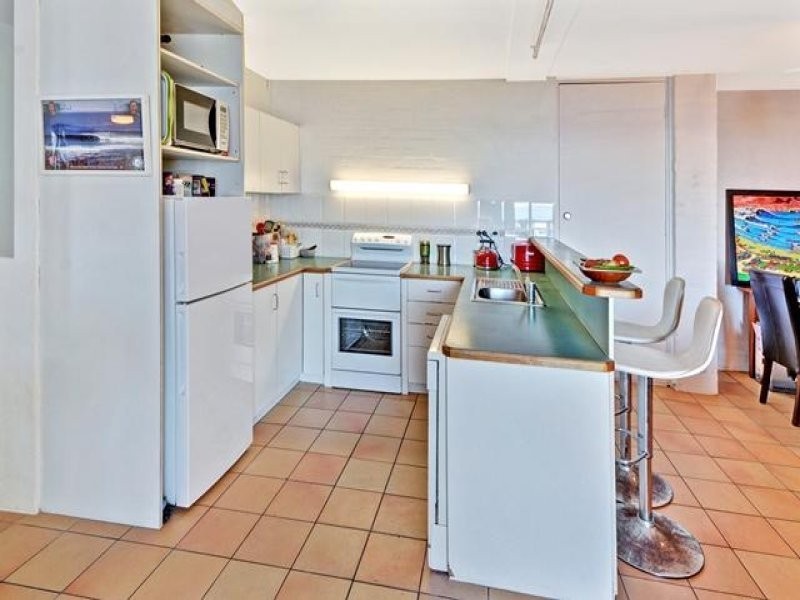 8/246 Alexandra Parade, Alexandra Headland QLD 4572