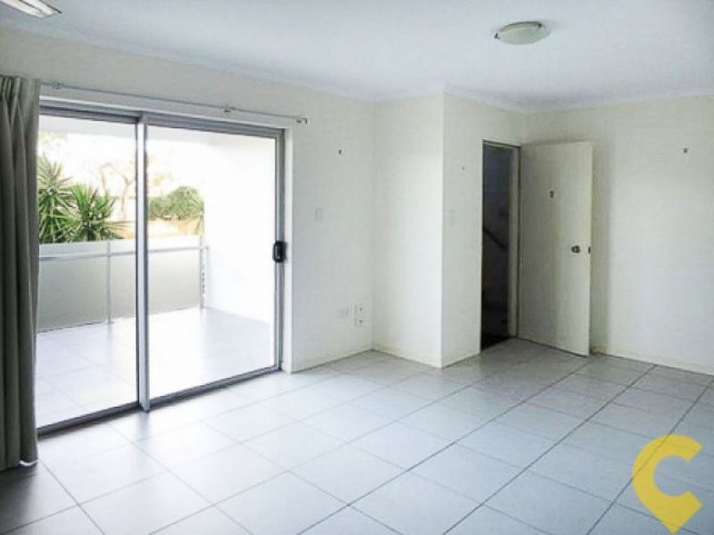 2/24 Yaringa Avenue, Buddina QLD 4575