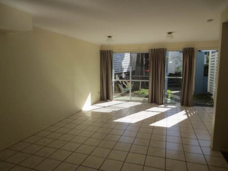 3/67 Buderim Avenue, Mooloolaba QLD 4557